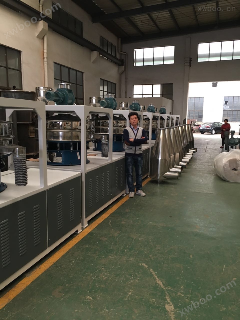 LLDPE塑料磨粉机-600PE磨粉机-佳诺机械新品推荐_