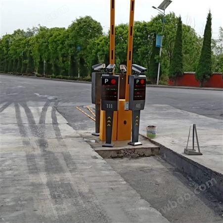 荆州武汉工地学校监控停车场设备安装
