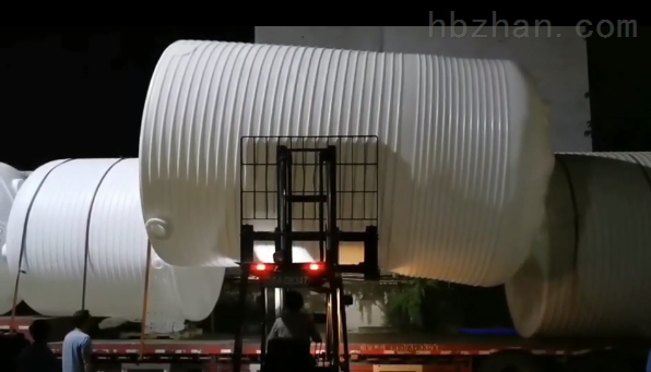 40吨大型塑料水塔